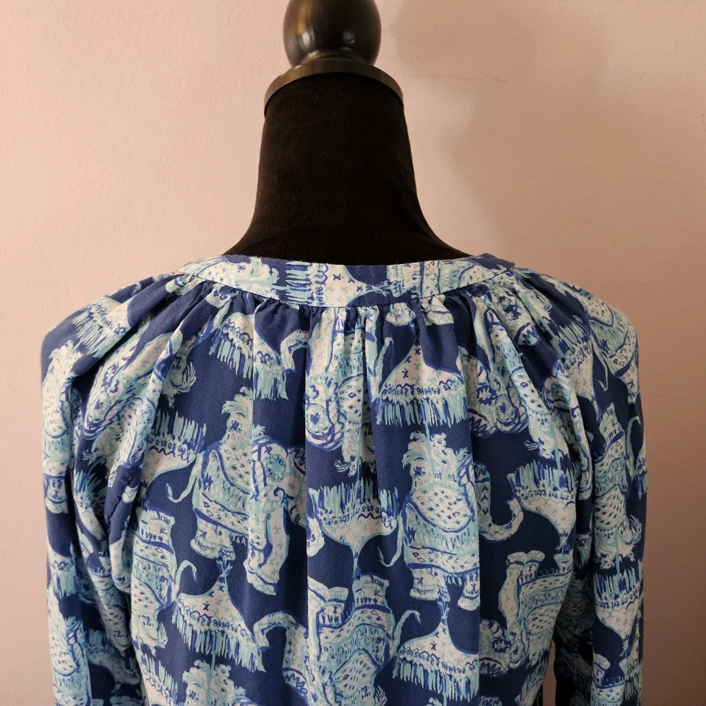 Lilly Pulitzer Martinique Elephant Print Blouse 🩵 Size XS - Picture 6 of 9